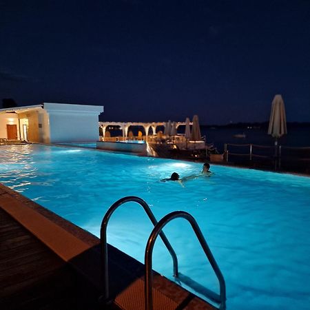 Residence-Apartment-Giuliano-Punta Skala, ペトルチャネ エクステリア 写真