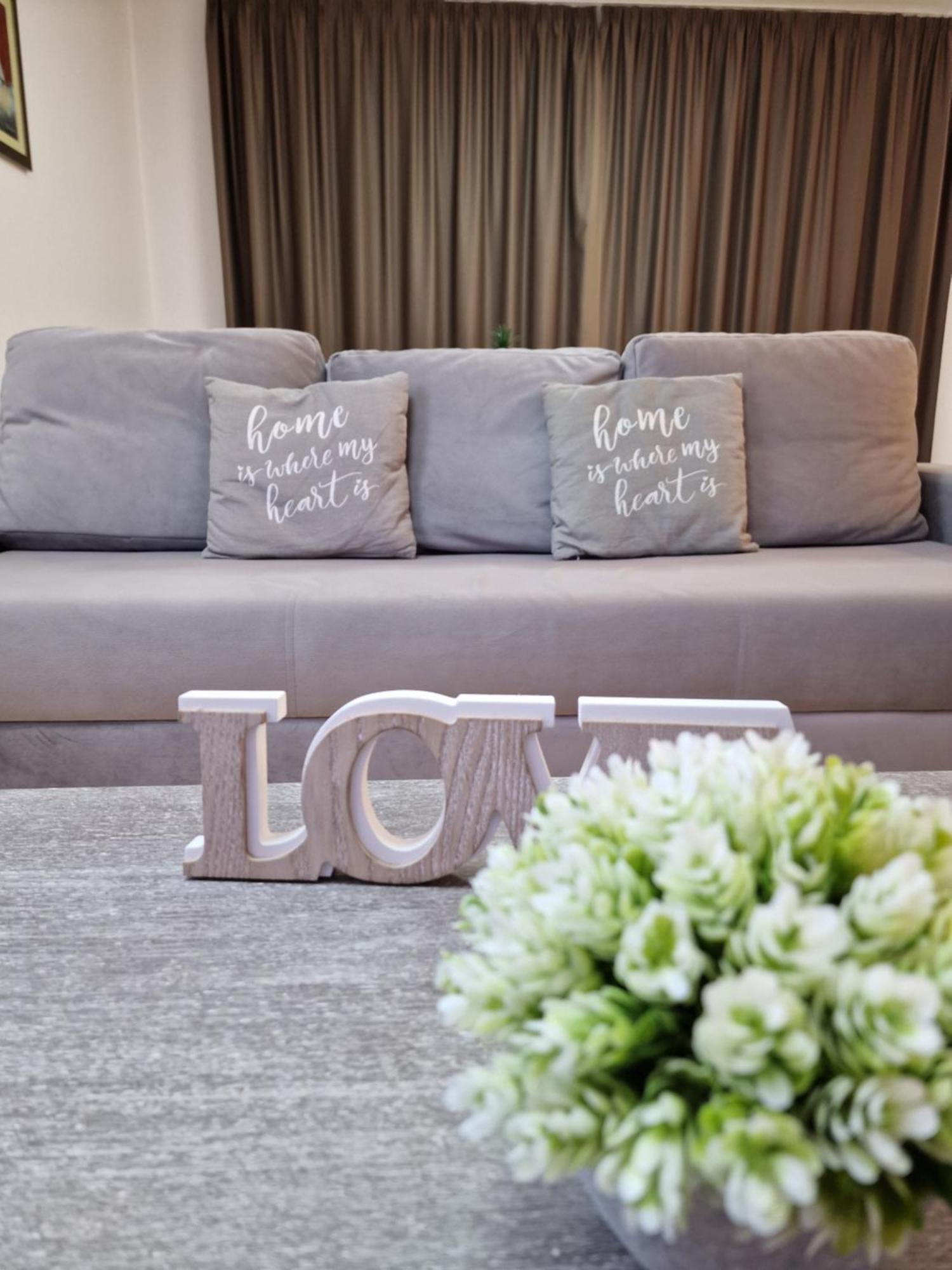 Residence-Apartment-Giuliano-Punta Skala, ペトルチャネ エクステリア 写真